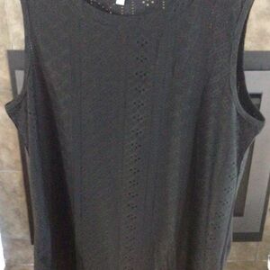 Elegant Black Sleeveless Top! Sz. L! Excellent Condition!